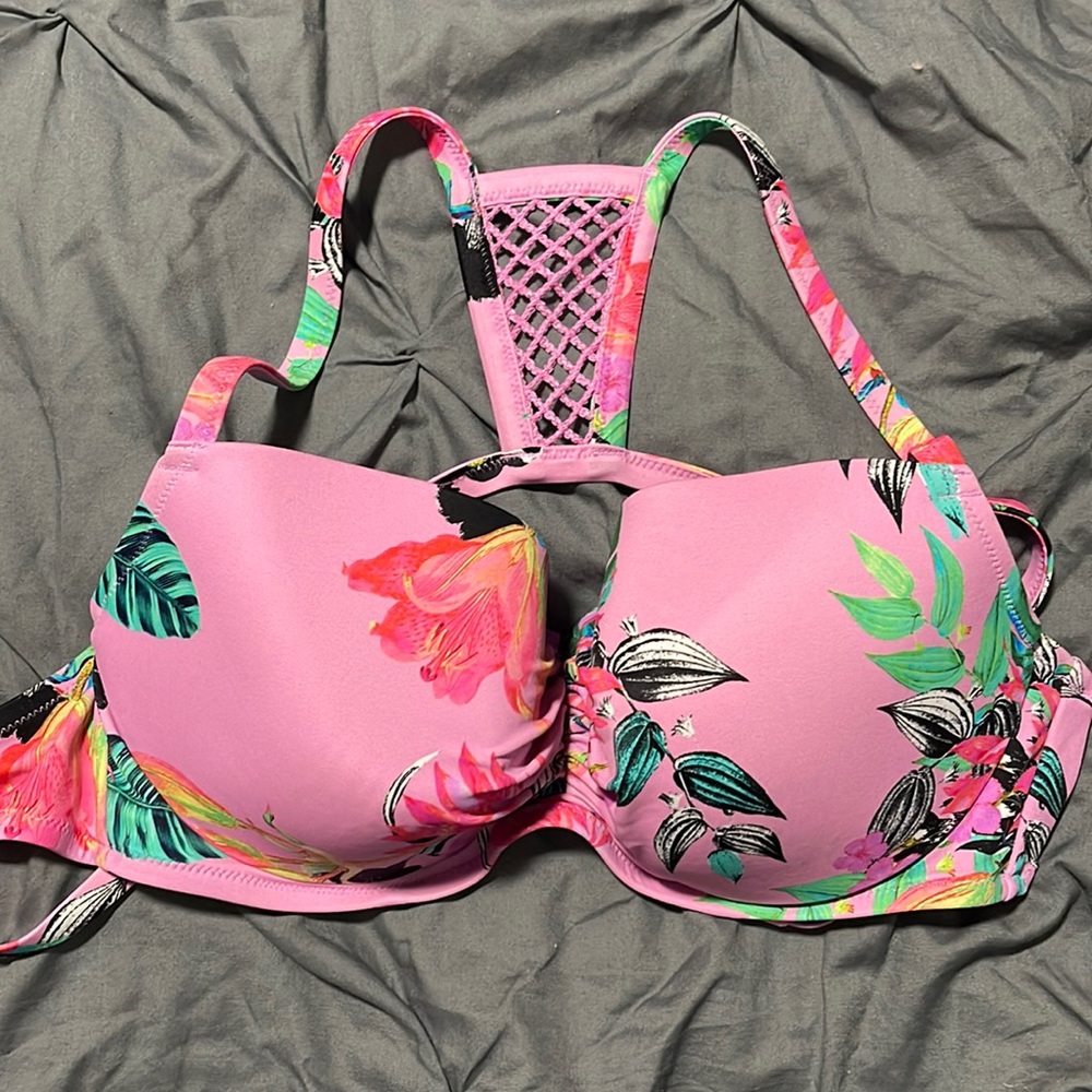 Shade & Shore Bathing Suit Top